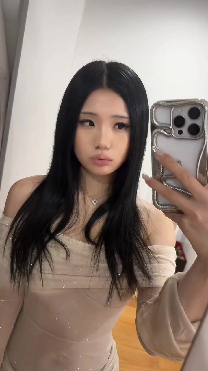 @angela