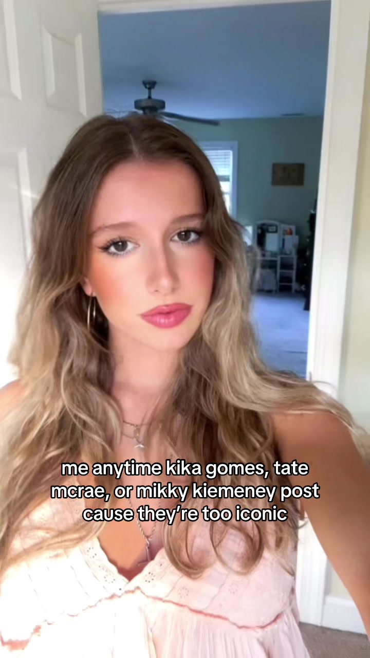 @carly