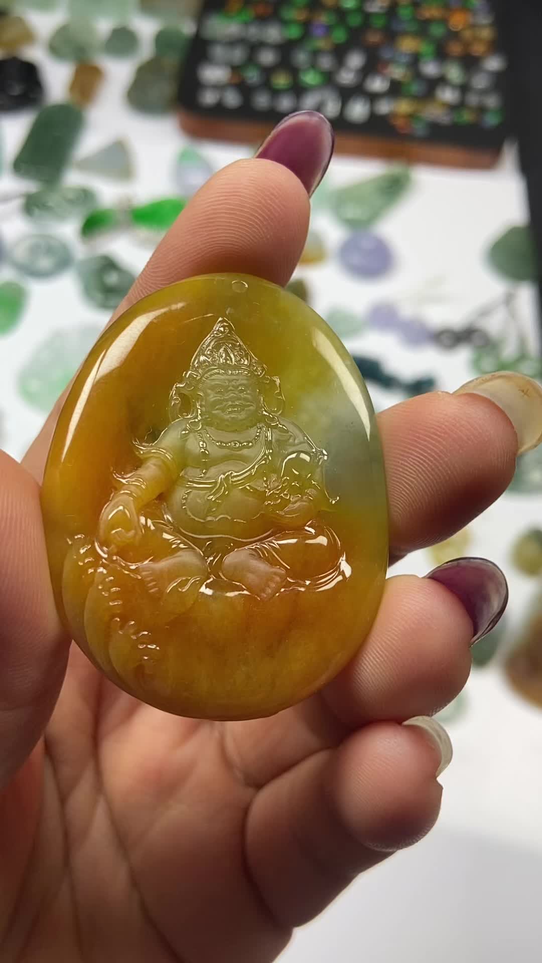 @楚楚翡翠