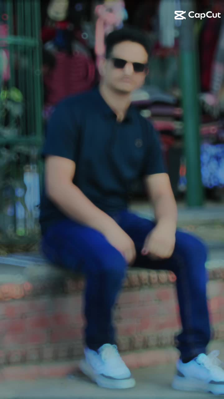 @R A M