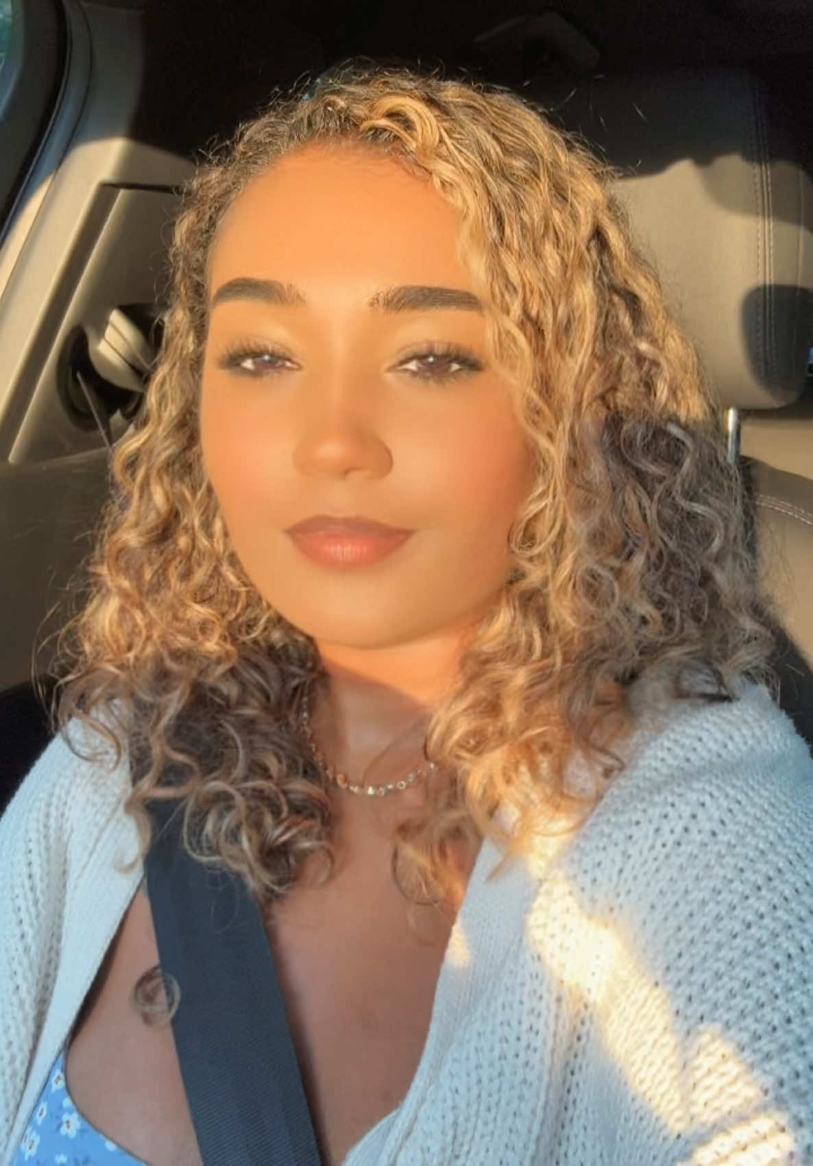 @Anjali 🥰❣️