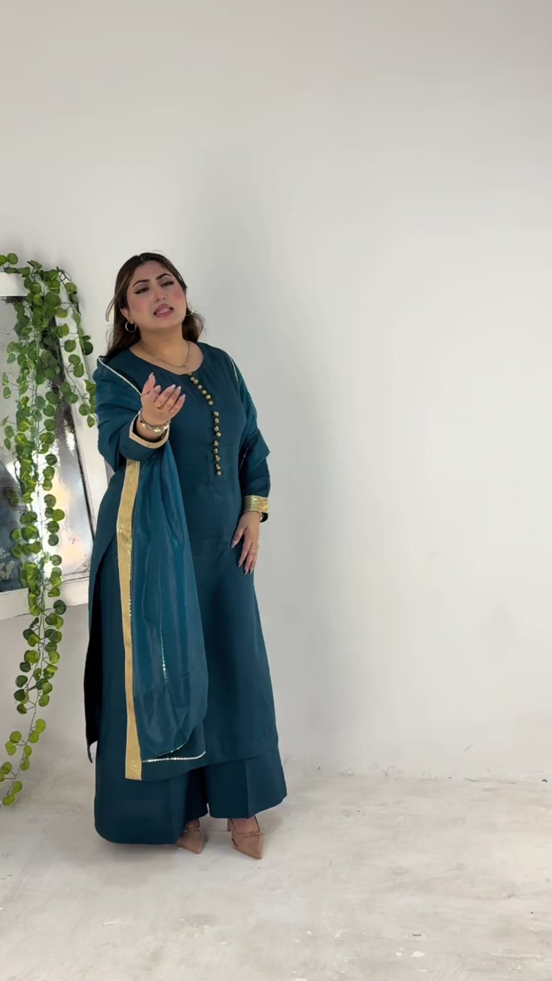 @Team singer Gulaab