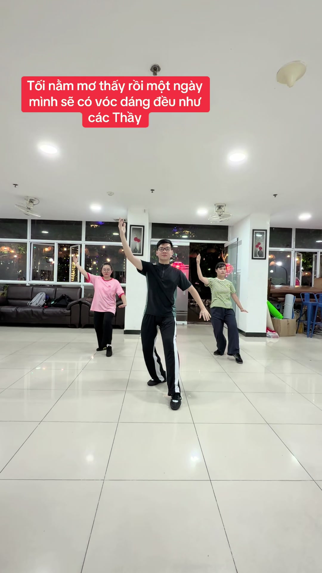 @Nie tập Thái Cực Quyền