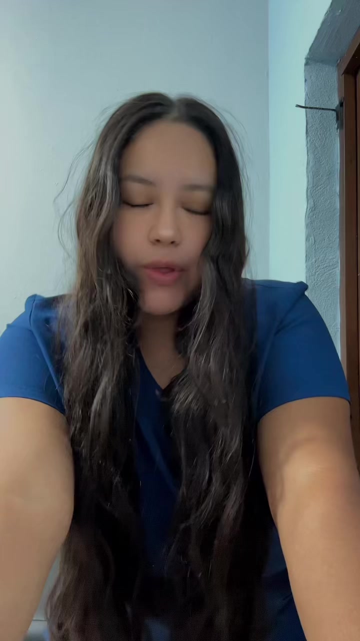 @Mariiana😈