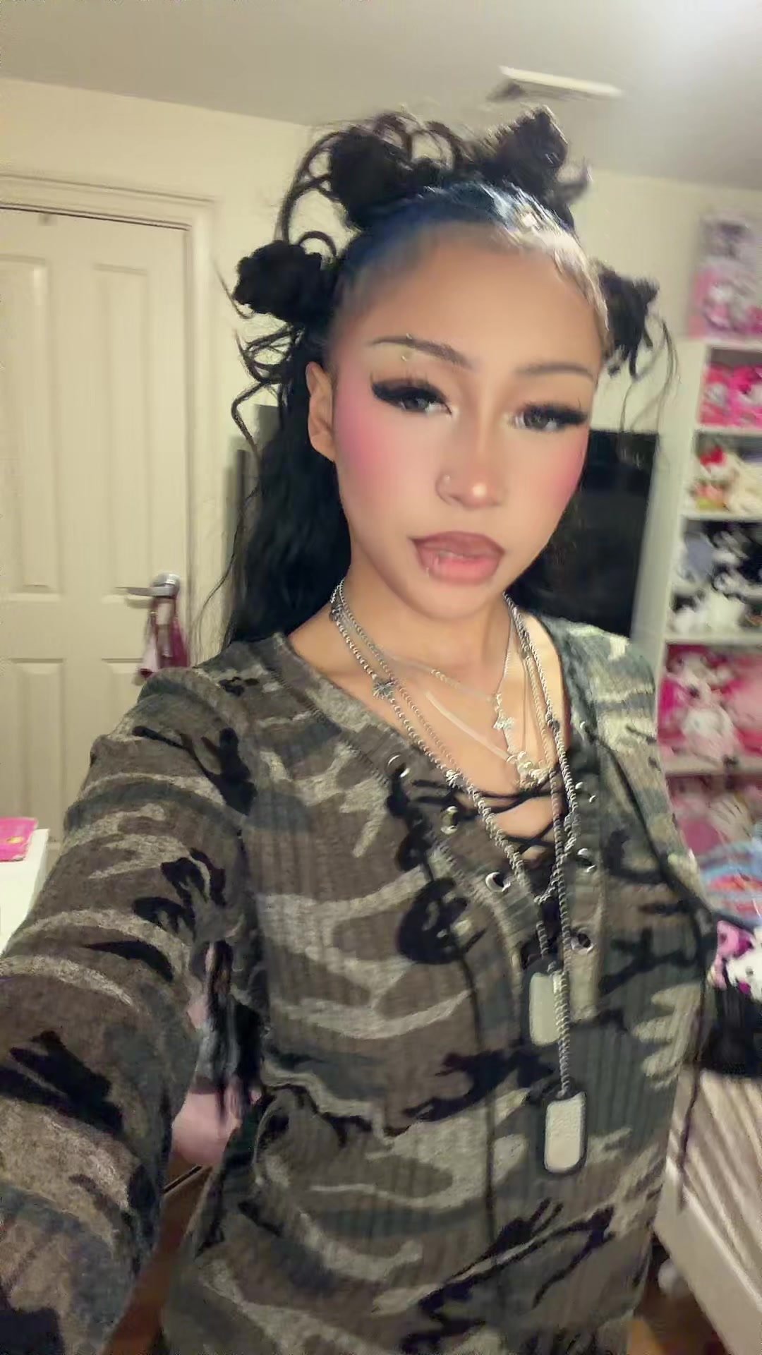 @trinskiii