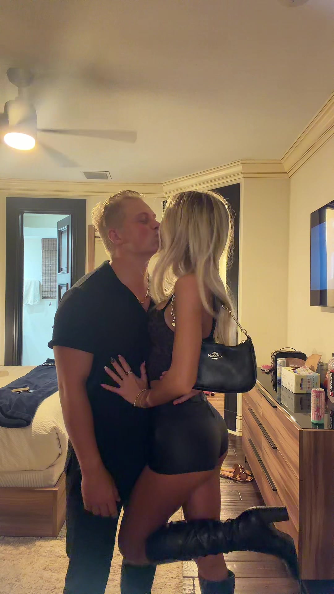 @haybae