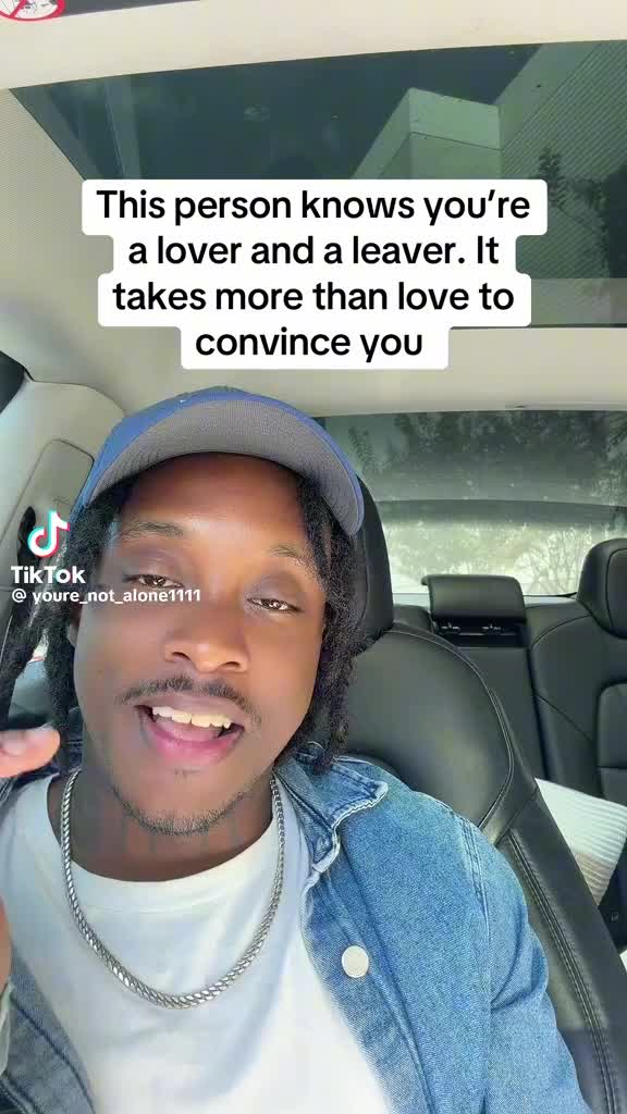@StarrDustt