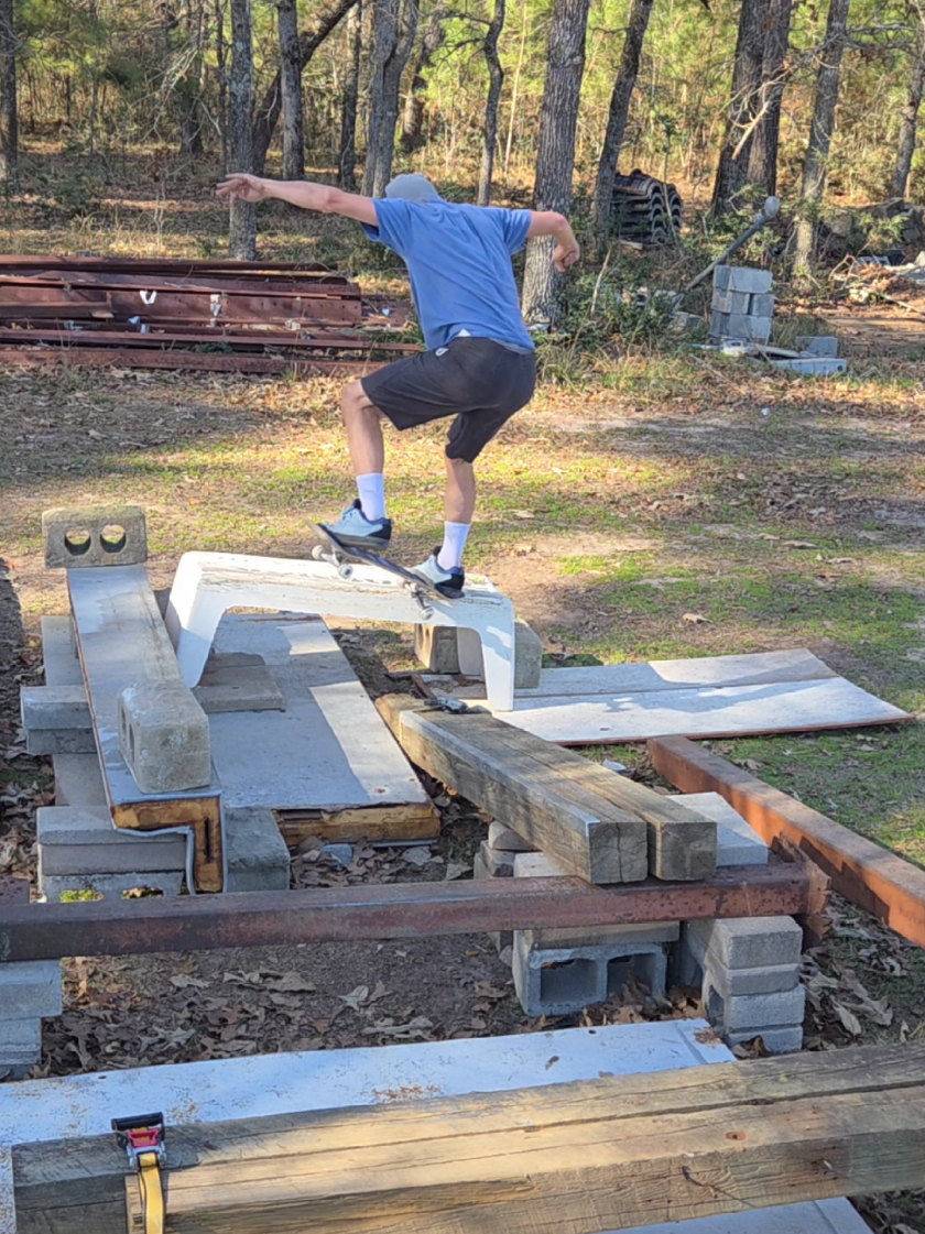 @Jason / skateboarding