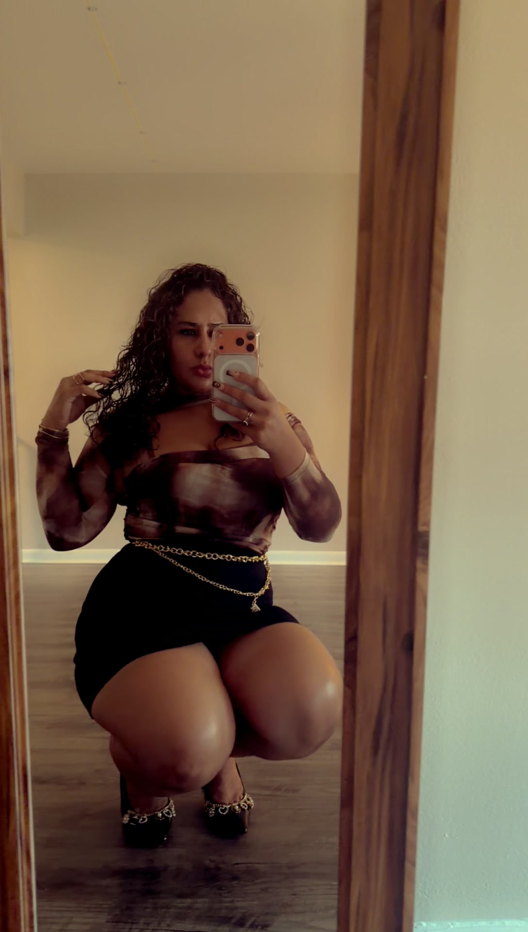 @😘🤗🇭🇳