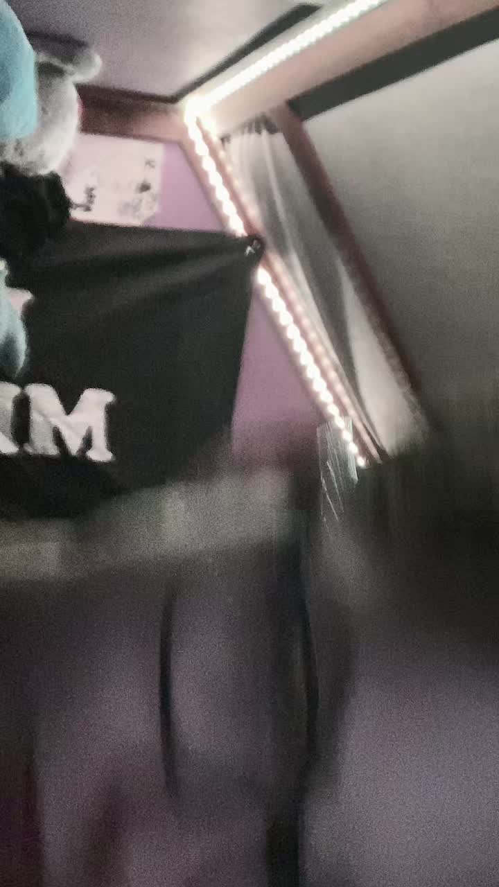@Toxic.Tiger.Cos