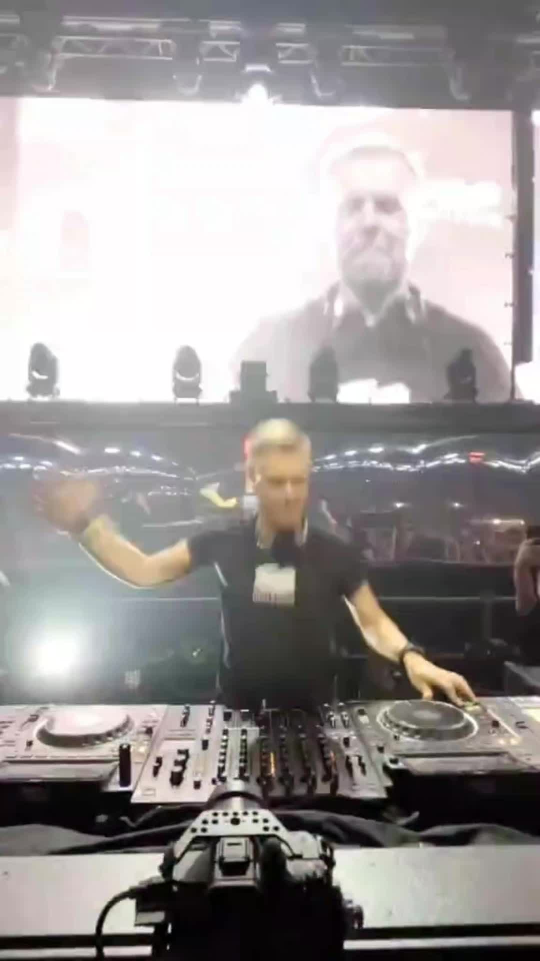 @RaveCircuit
