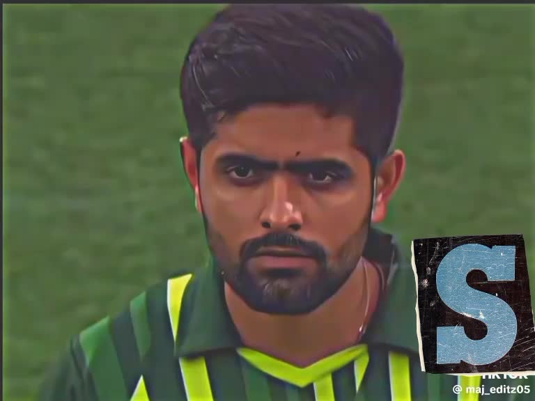 @SozaL Khan🤣