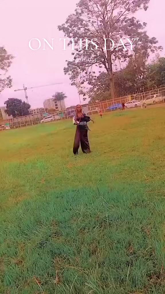 @elsiekaramuta