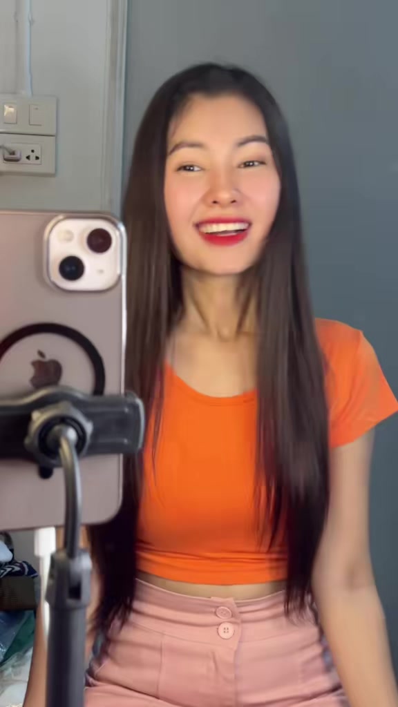 @🍑 YIN WAI MON 🍑