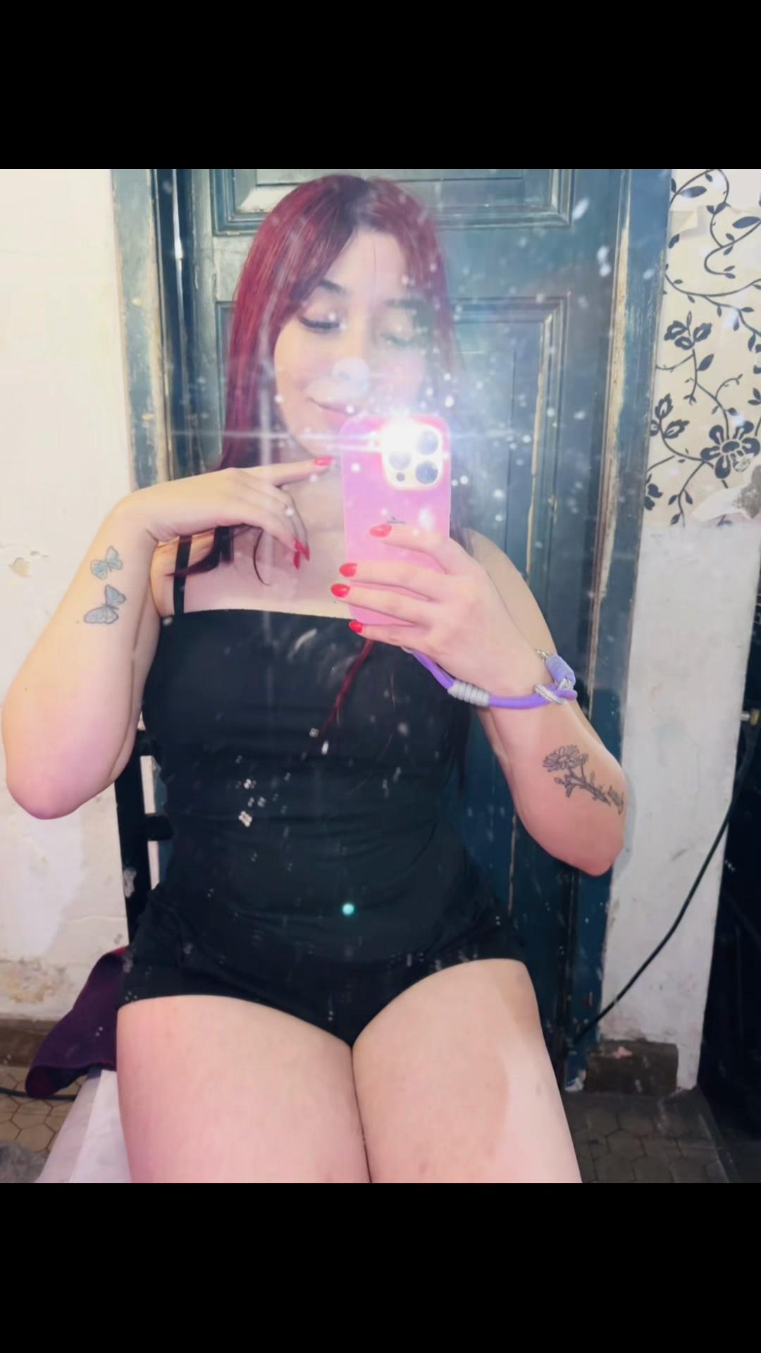 @ℳ𝑒𝓁𝒶𝓃𝓎👩🏻&zwj;🦰