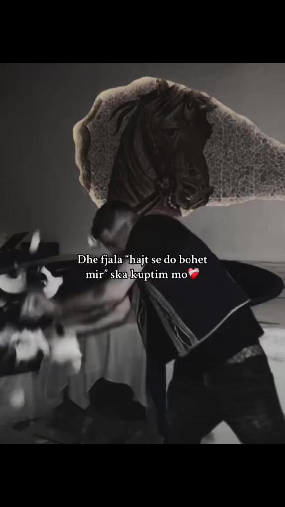 @𝓛’🦢