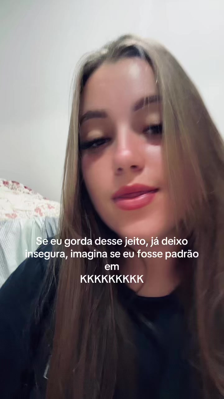 @Lavyniacorrea_