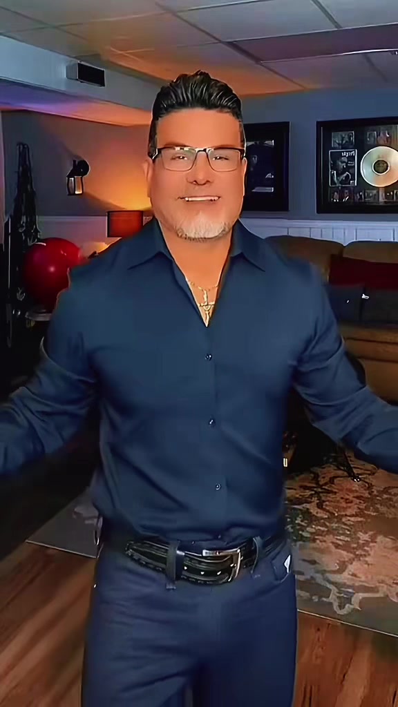 @Carlos Correa