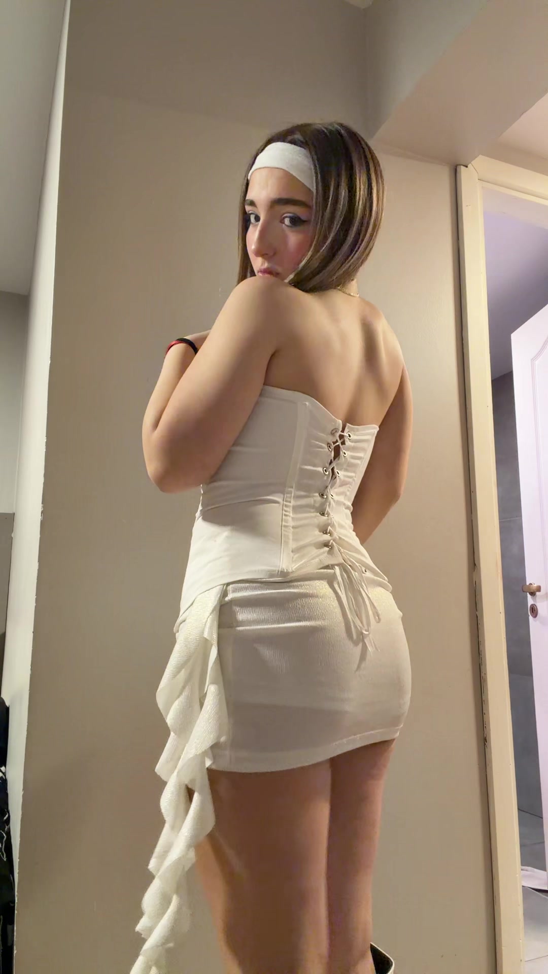 @abruu