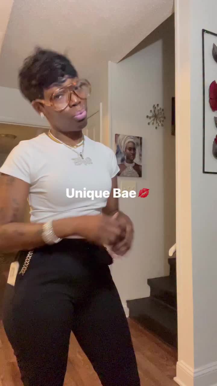 @unique bae