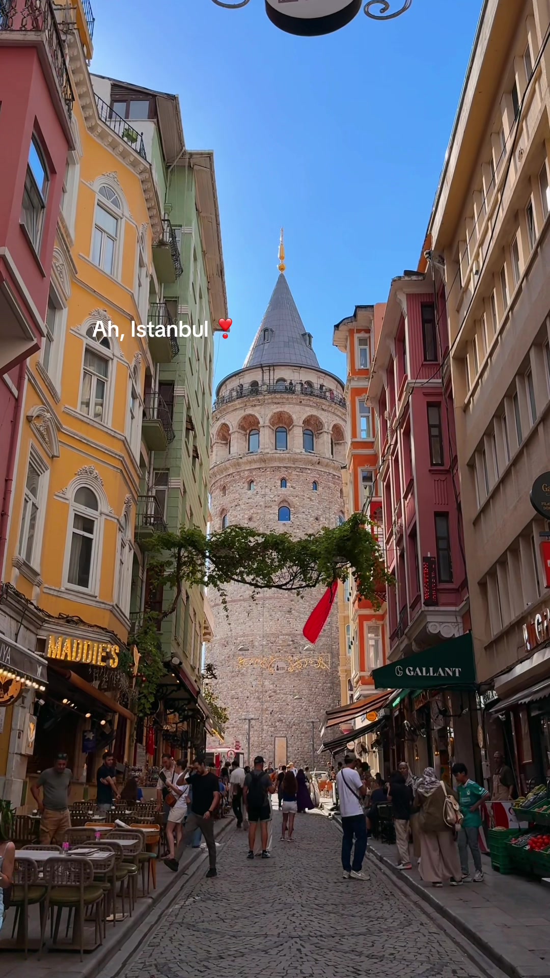 @Ela Istanbul flâneuse / artist