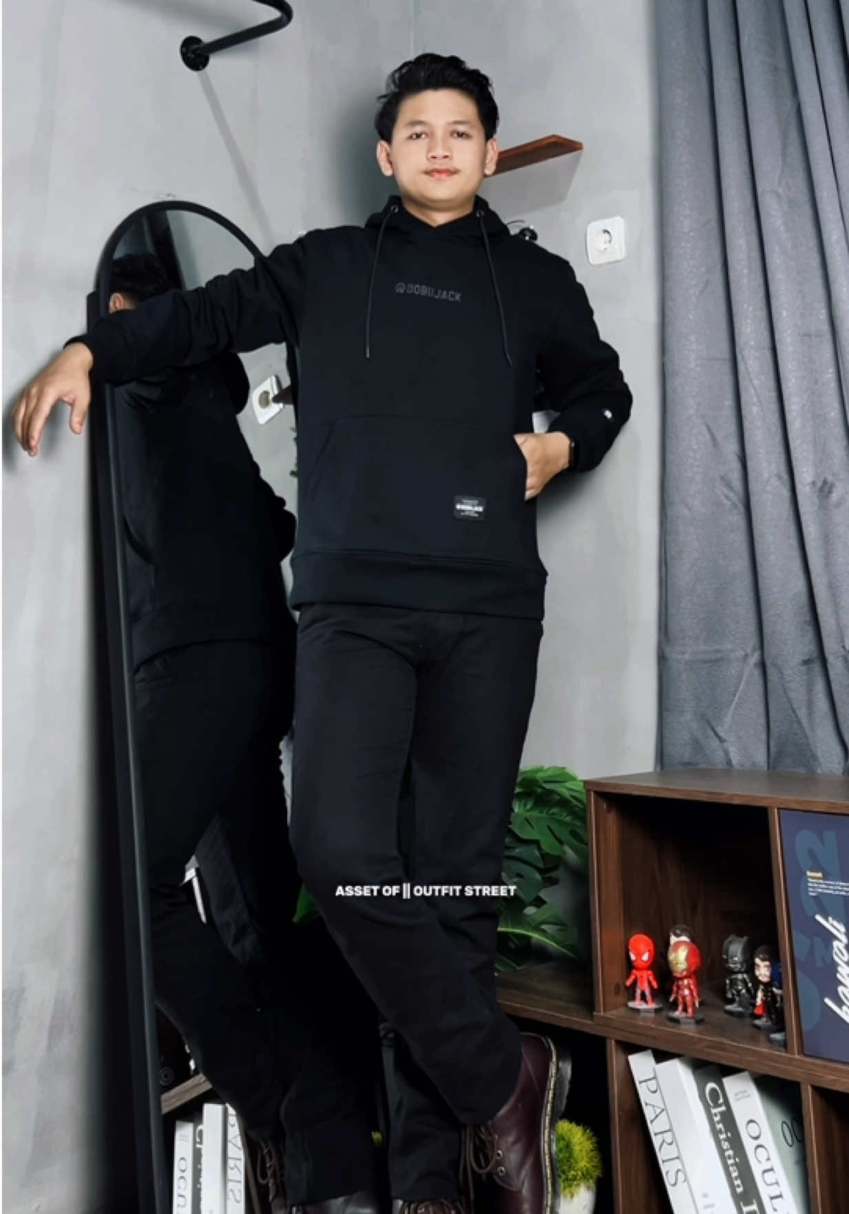 @OutfitStreet