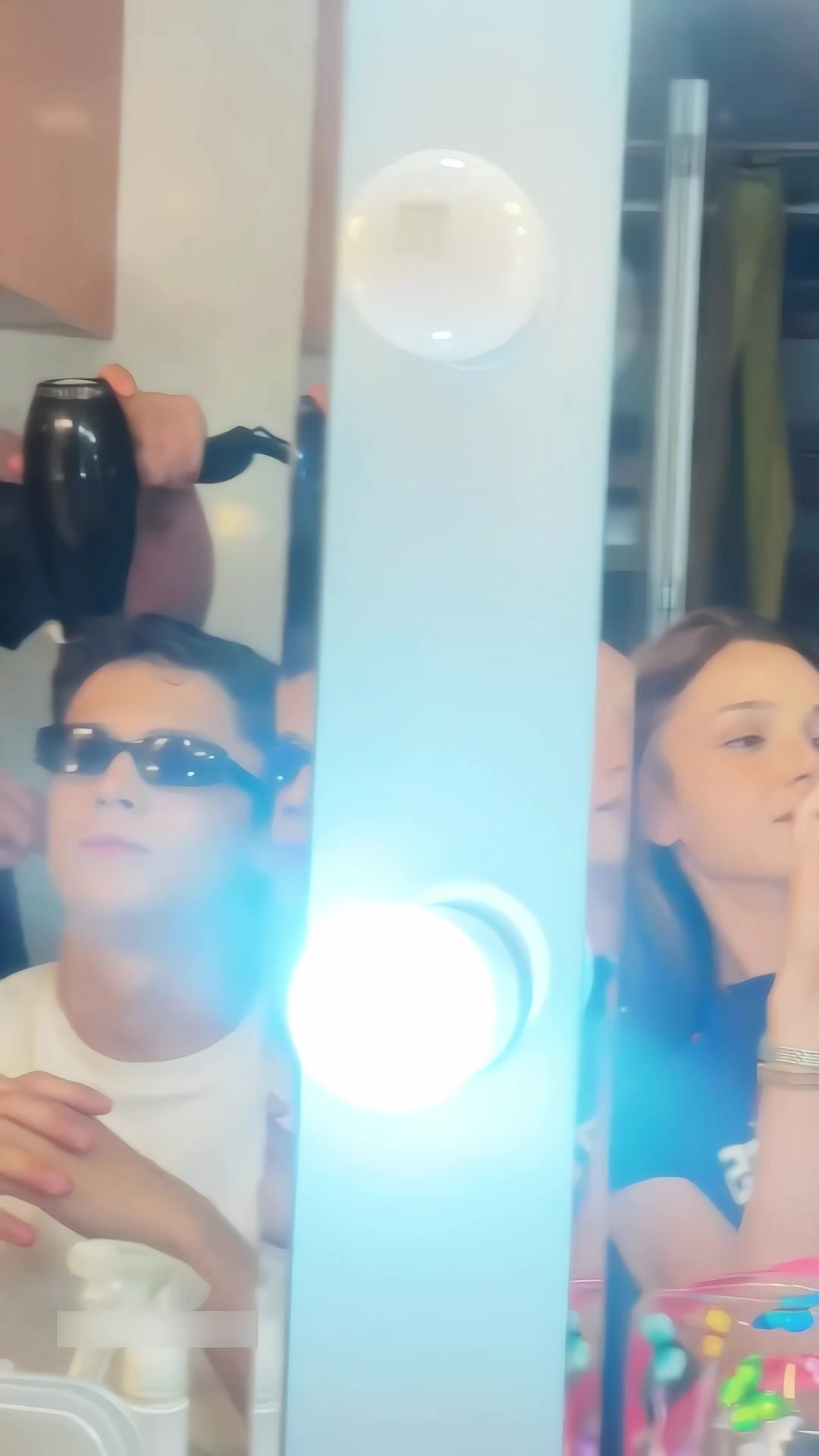 @𝓝