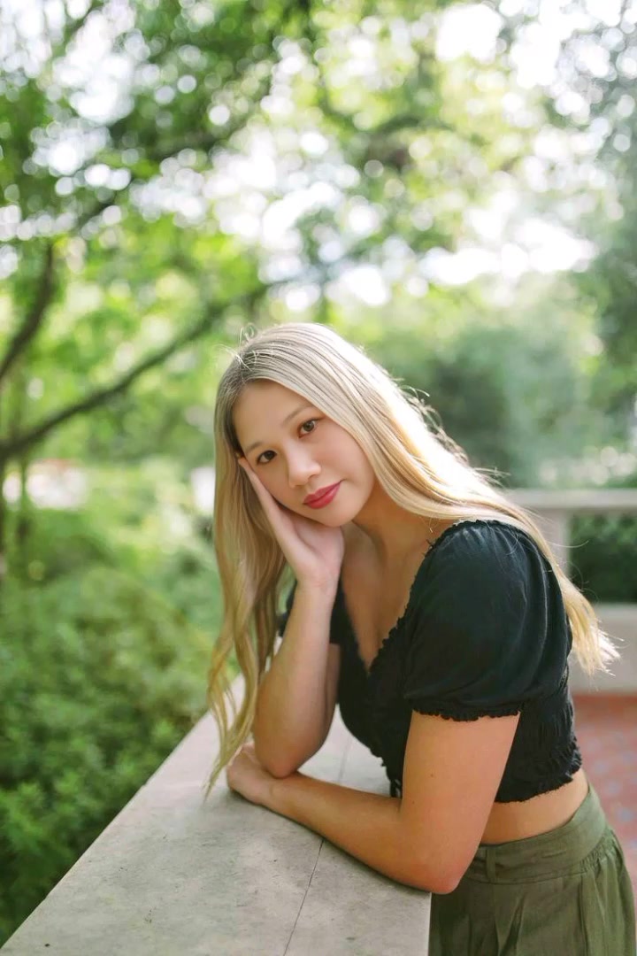 @nomelyno