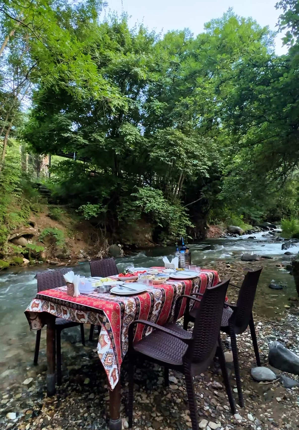 @Gold_g&uuml;l&uuml;stan_official