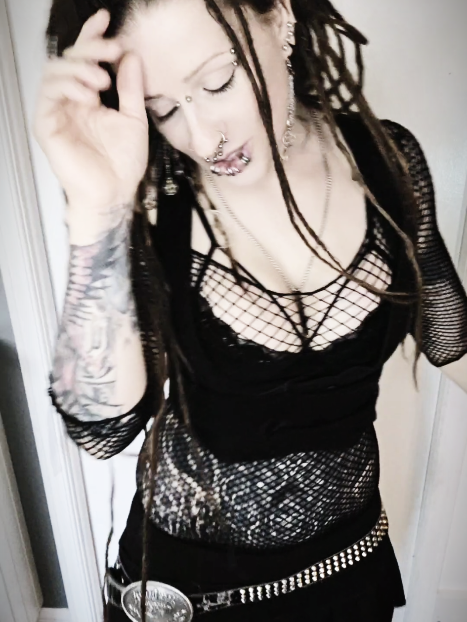 @Dreadfully Gorgeous