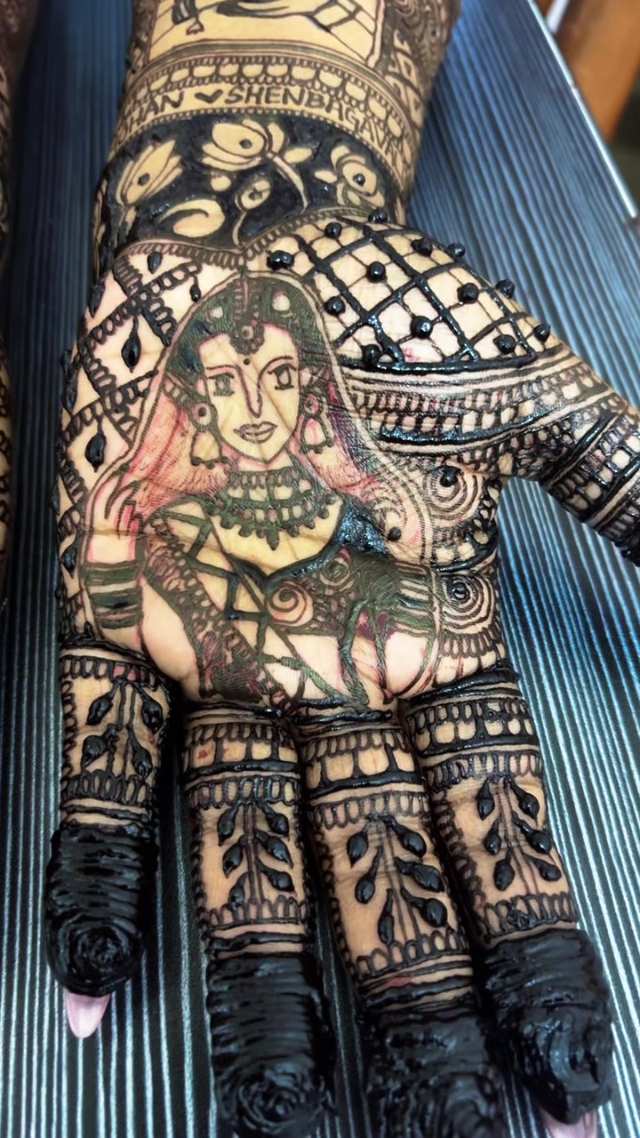 @Shana Henna Artistry
