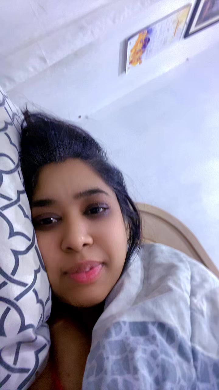 @Pretty Doll Face