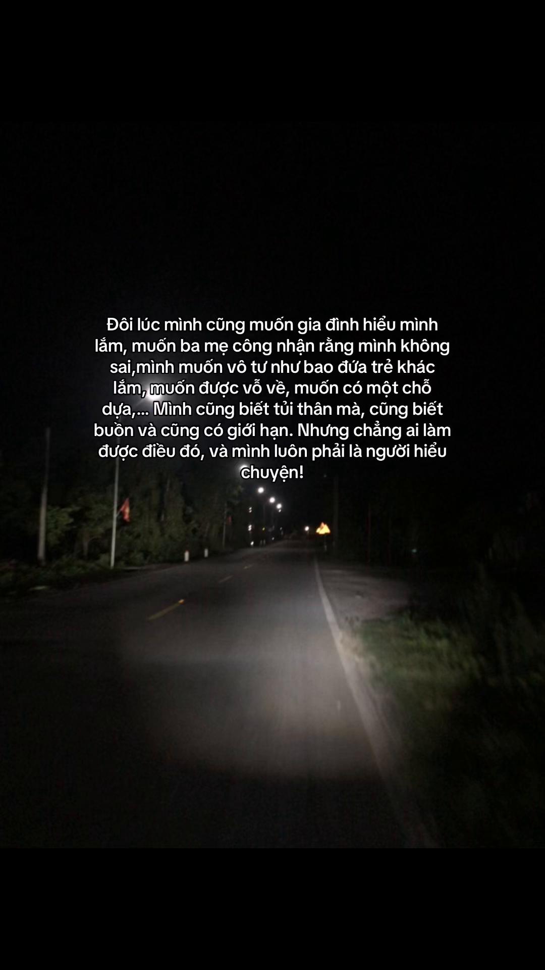 @Ở đ&acirc;y c&oacute; tổn thương!