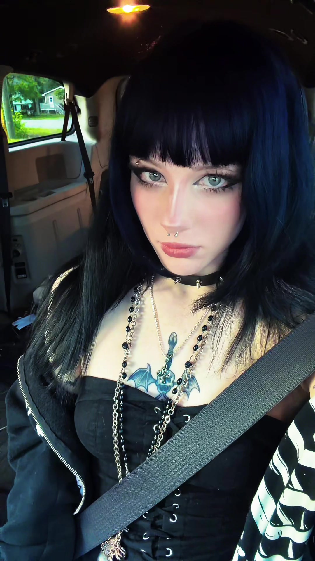 @𝕭𝖊𝖝