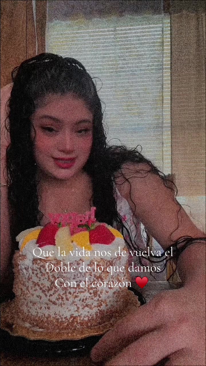 @Jazmin 🤍💙🦋🦋