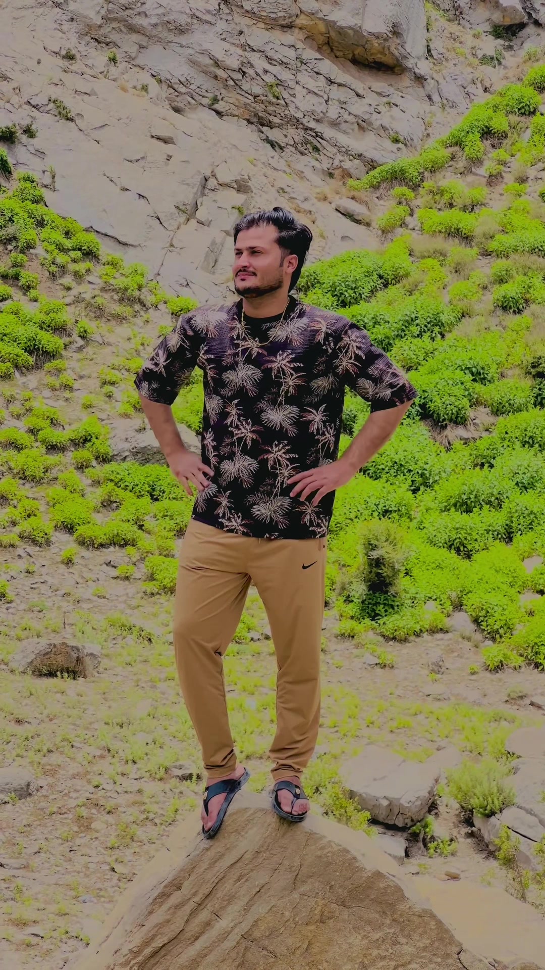 @Ilyaskhan98
