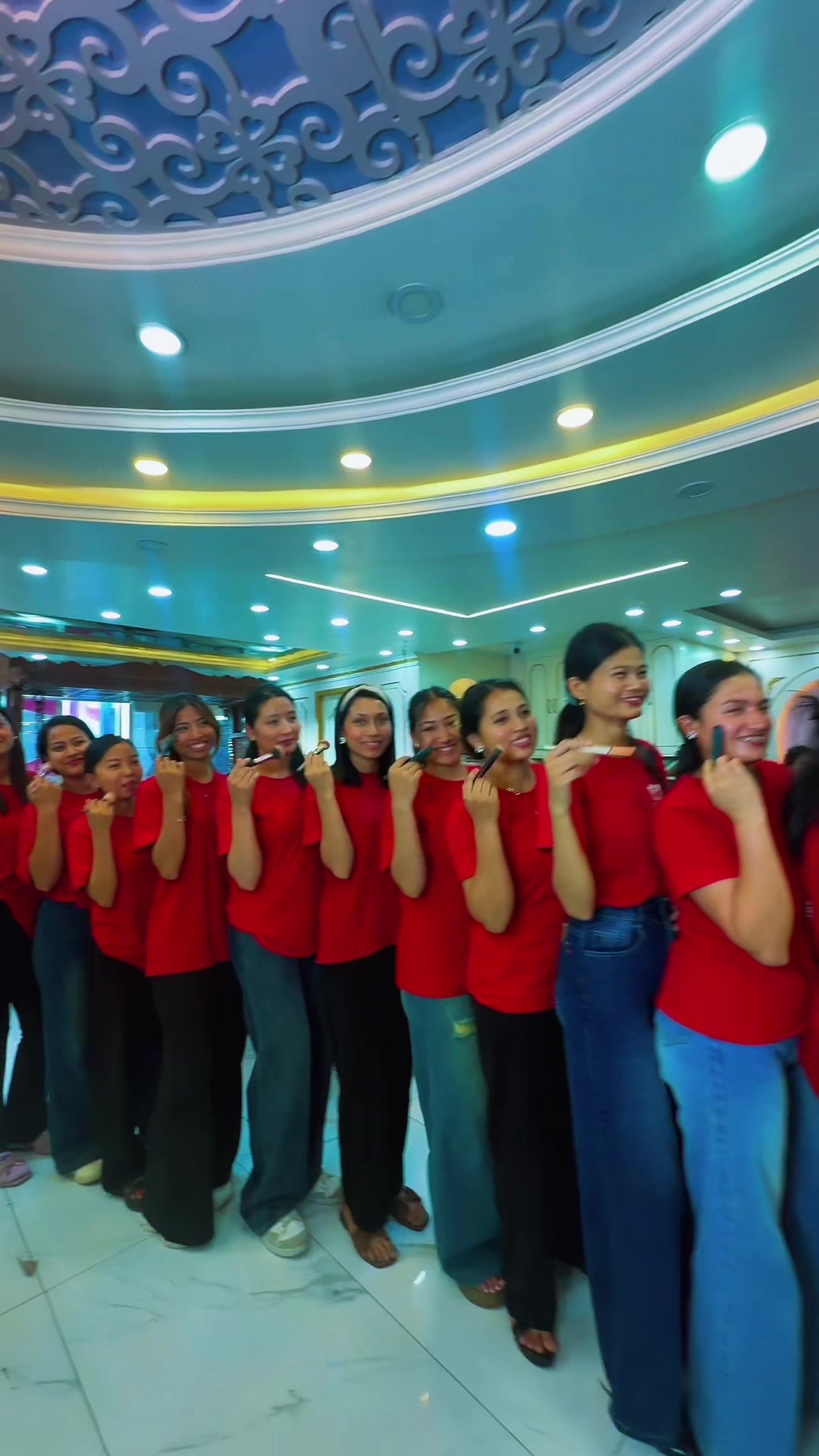 @ZOOM BEAUTY ACADEMY