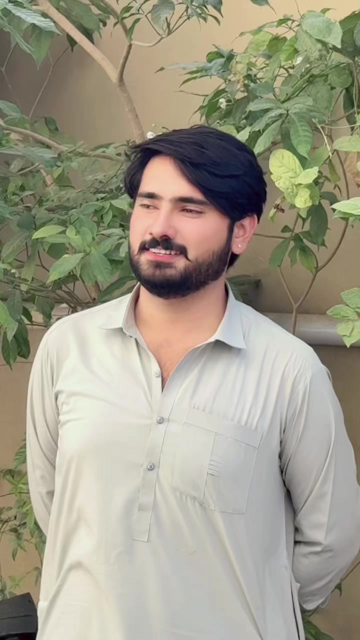 @_AMIR BHAYO_
