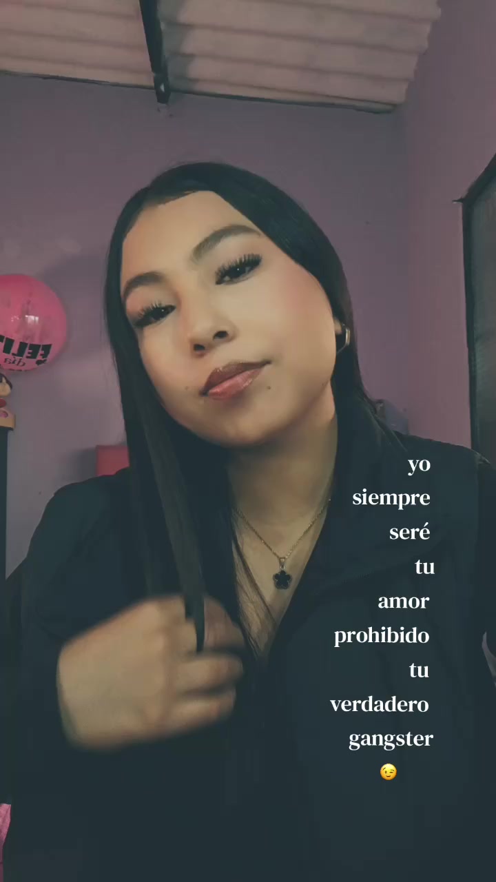 @𝒴𝑒𝒾𝓂𝓎🍒.