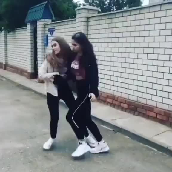 @Бейбик🧸🎀