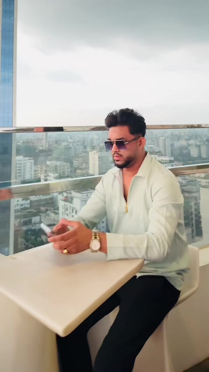 @Plan A billionaire 🥂💵