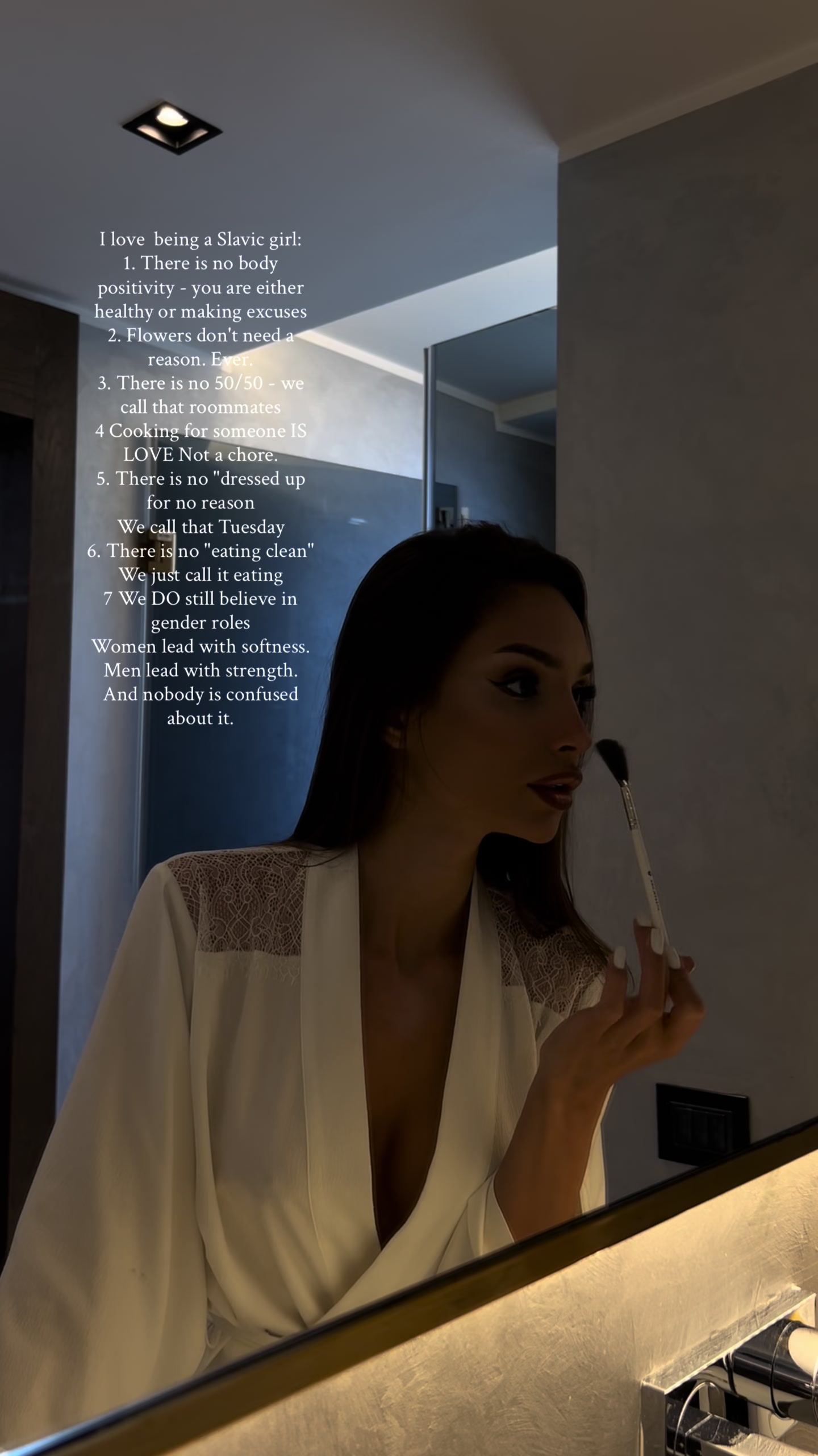 @IG: @ashekhovtsova1