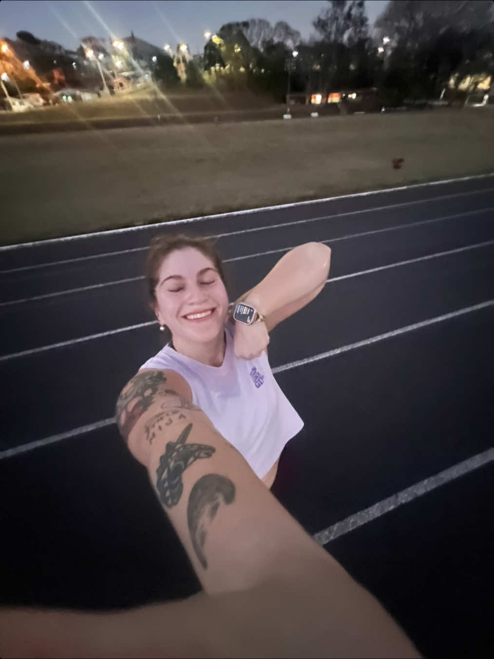 @Ana María