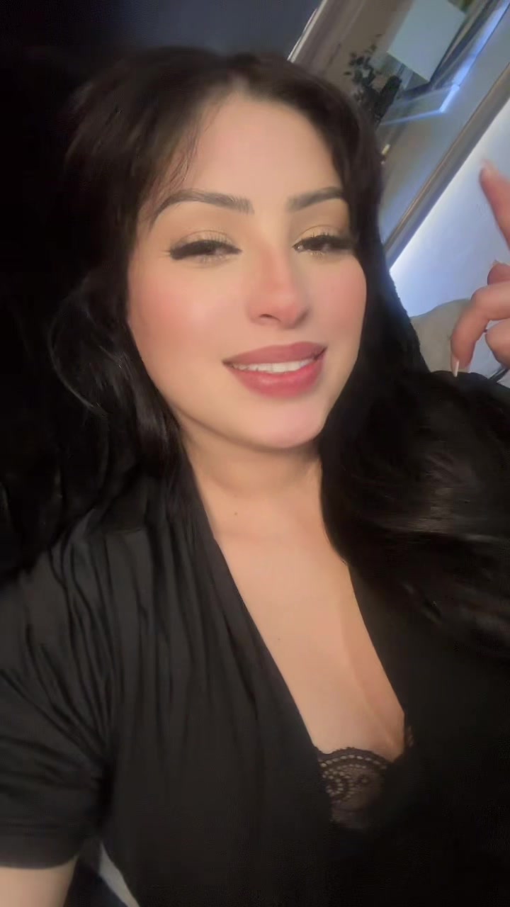 @𝓡𝓸𝓼𝓲𝓮 𝓜𝓲𝔁𝔁 ❤️