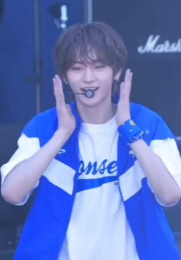 @Azalea