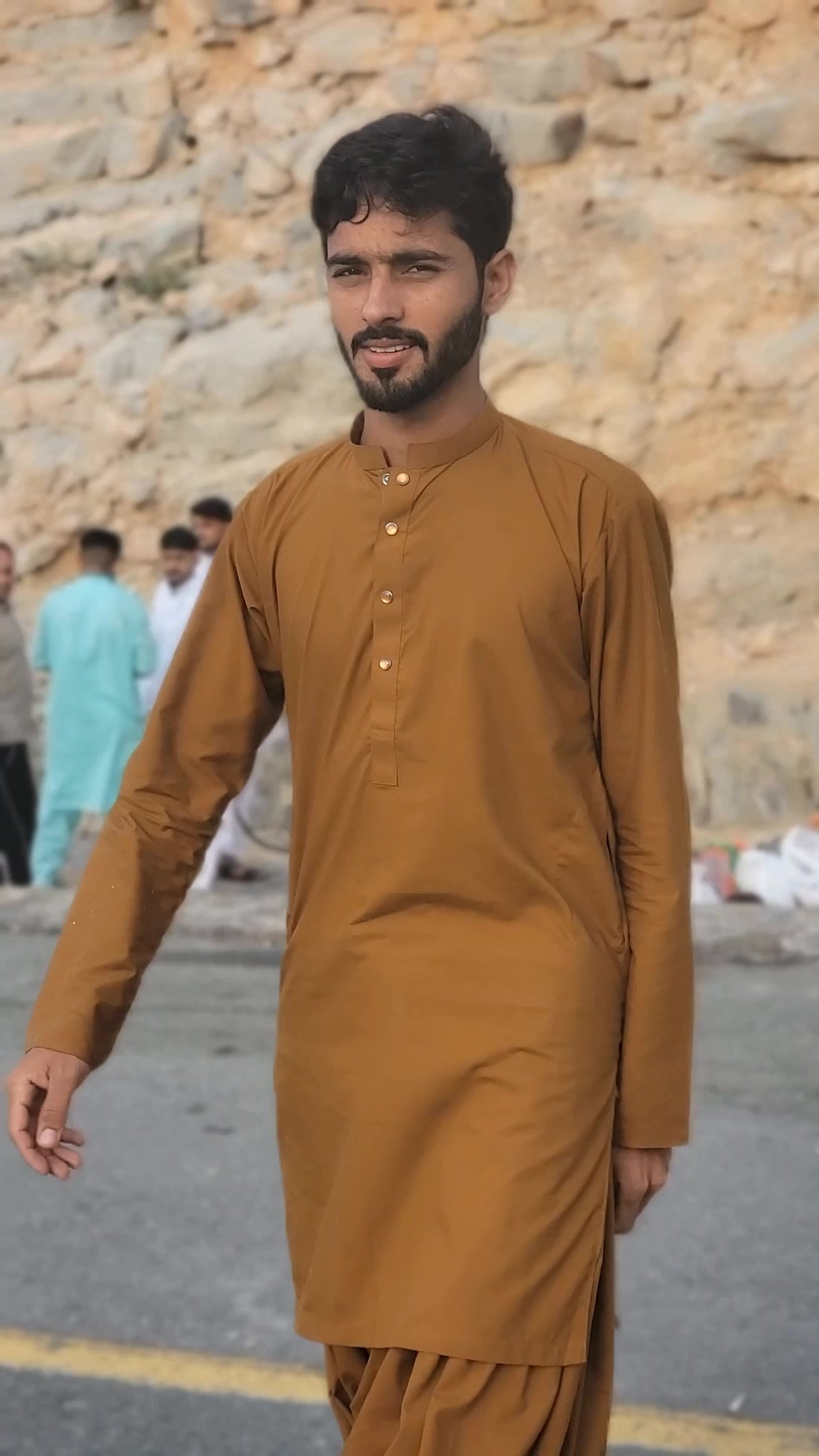 @Ayub pardesi 🇦🇪