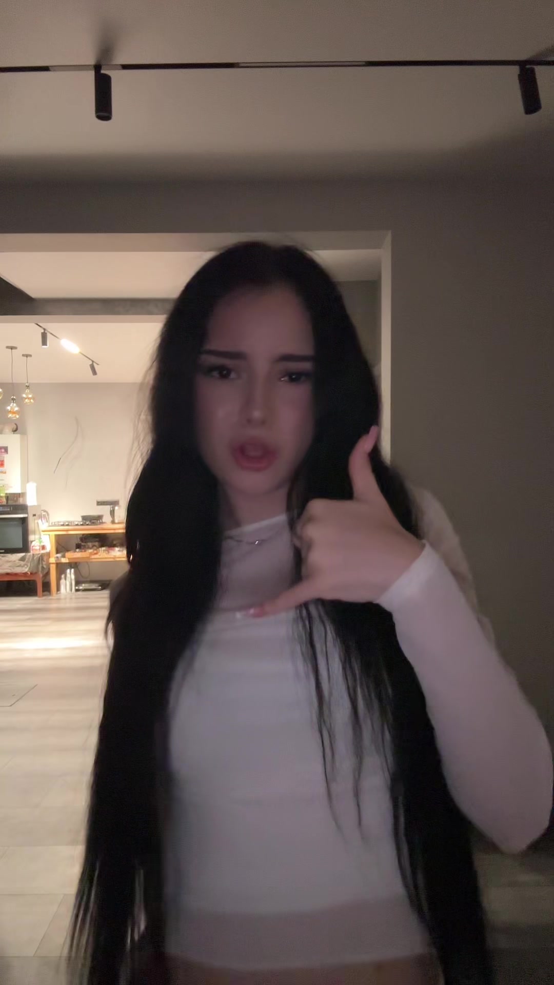 @luvrrqq