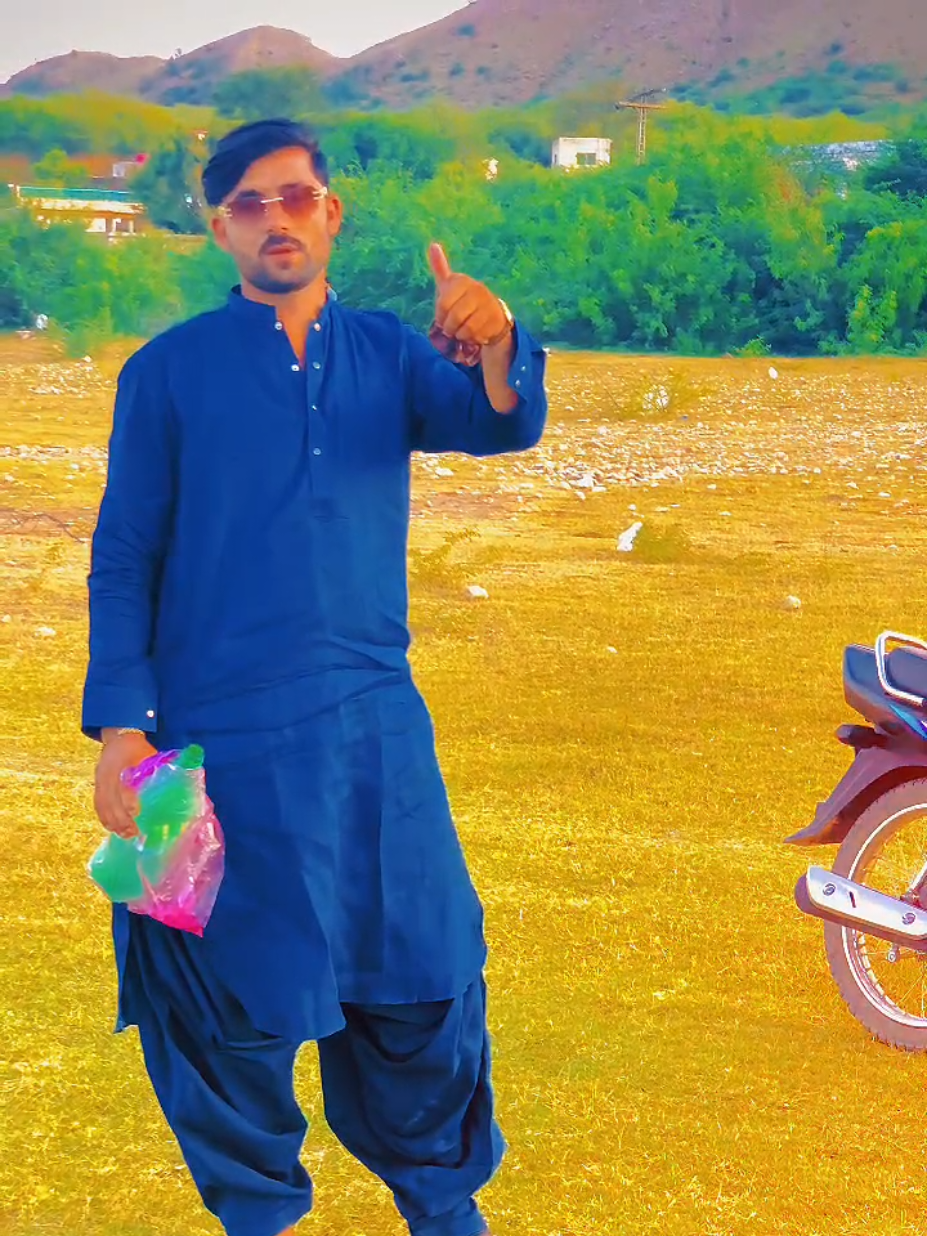 @Zaku Niazi 🇦🇫