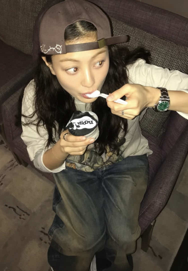 @nxtgzzaxp