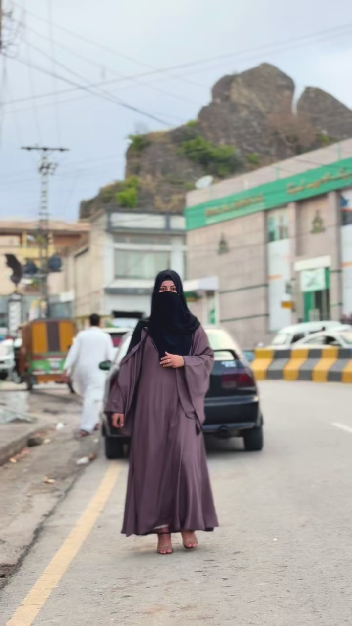 @Iqraqayyumjanjua